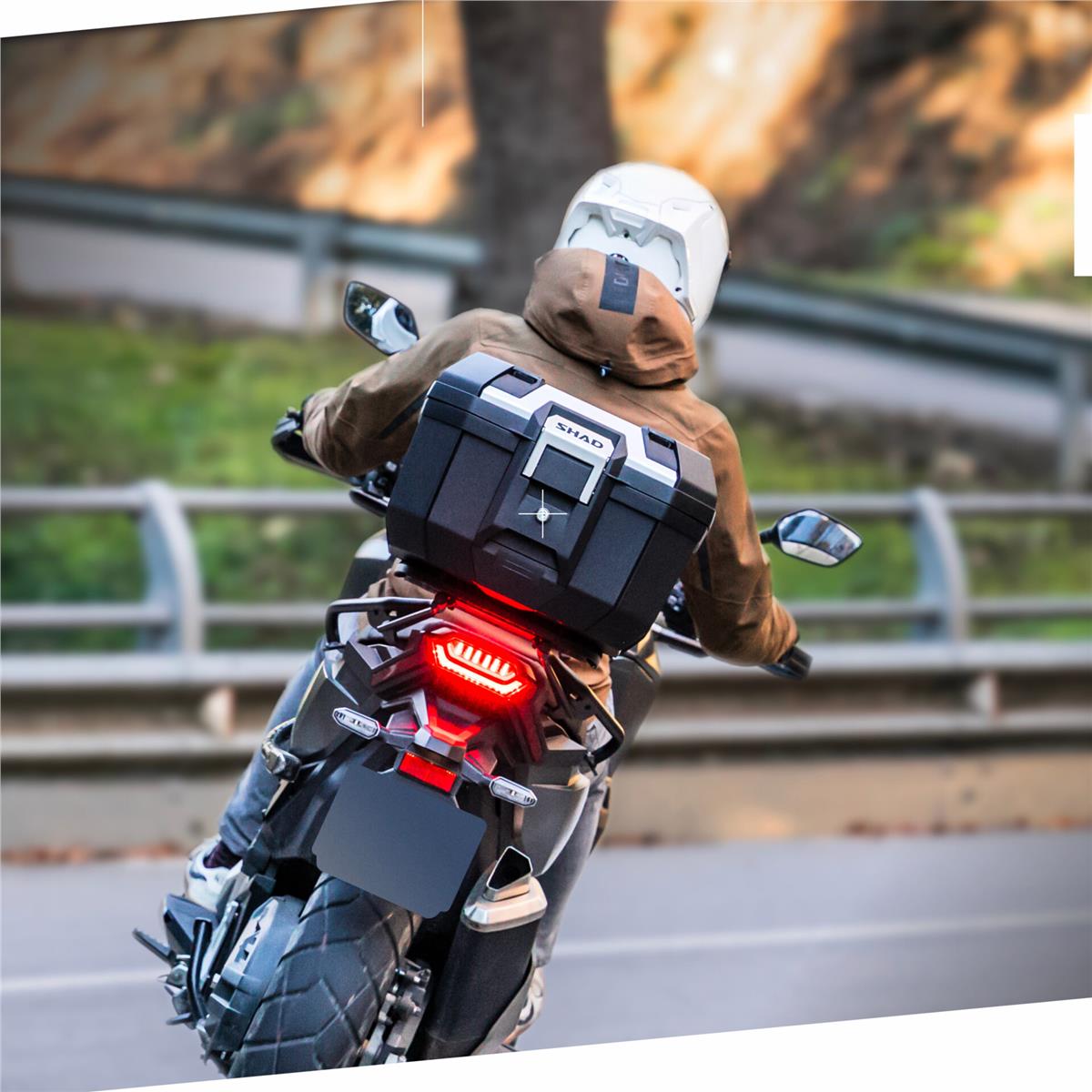 Kufer Shad Terra TR41 Nakładka Aluminium